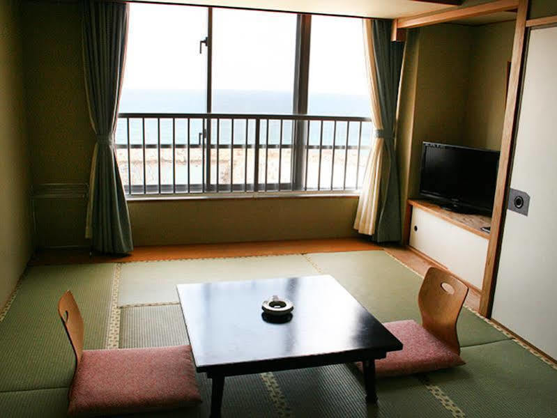 Hotel Hanatemari Сирахама Экстерьер фото